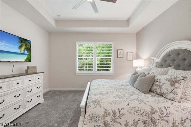 14796 Windward LN, Naples, FL 34114