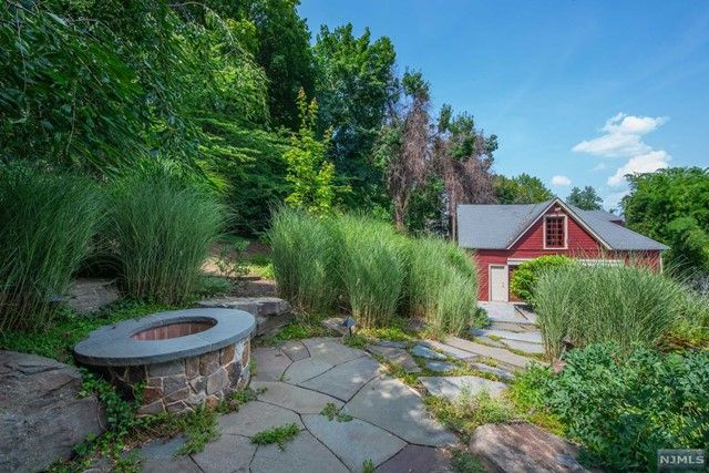 280 Upper Mountain Avenue, Montclair, NJ 07043