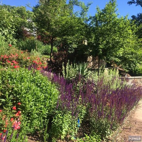 280 Upper Mountain Avenue, Montclair, NJ 07043