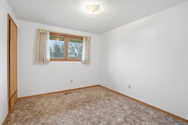 9627 N Fotheringham St, Spokane, WA 99208