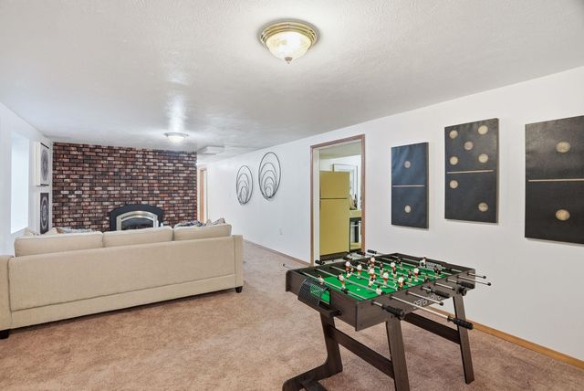 9627 N Fotheringham St, Spokane, WA 99208