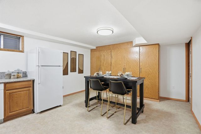 9627 N Fotheringham St, Spokane, WA 99208