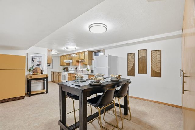 9627 N Fotheringham St, Spokane, WA 99208