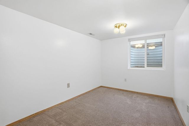 9627 N Fotheringham St, Spokane, WA 99208