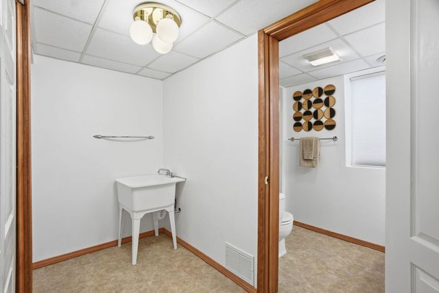 9627 N Fotheringham St, Spokane, WA 99208