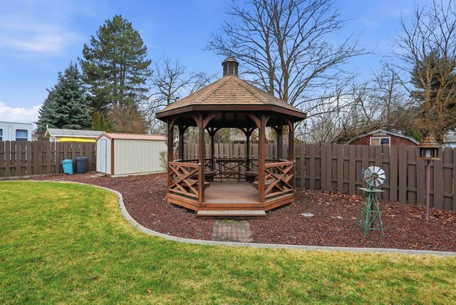 9627 N Fotheringham St, Spokane, WA 99208