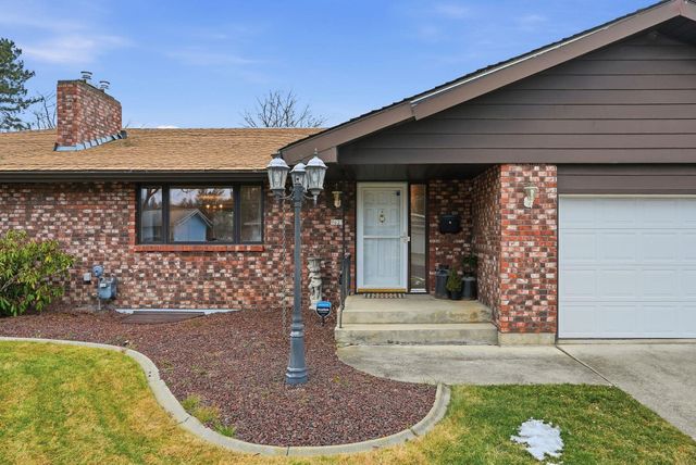 9627 N Fotheringham St, Spokane, WA 99208