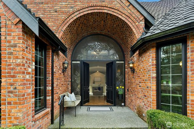 15409 NE 153rd Street, Woodinville, WA 98072