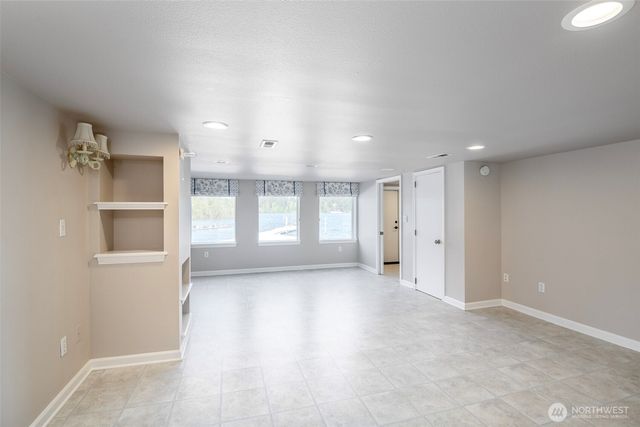 1407 Creso Road S, Spanaway, WA 98387