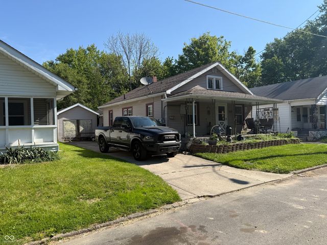 1132 Manor Court, Anderson, IN 46016