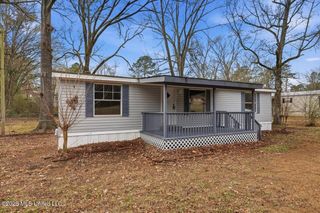817 Leo Paul Street, Pearl, MS 39208