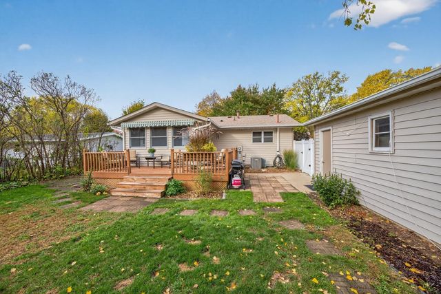 3780 Willow Heights Drive SW, Rochester, MN 55902