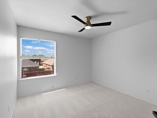 10701 Augusta Lane, Rowlett, TX 75089