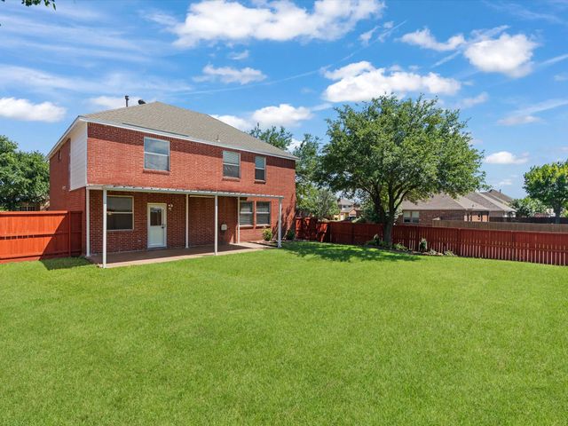10701 Augusta Lane, Rowlett, TX 75089
