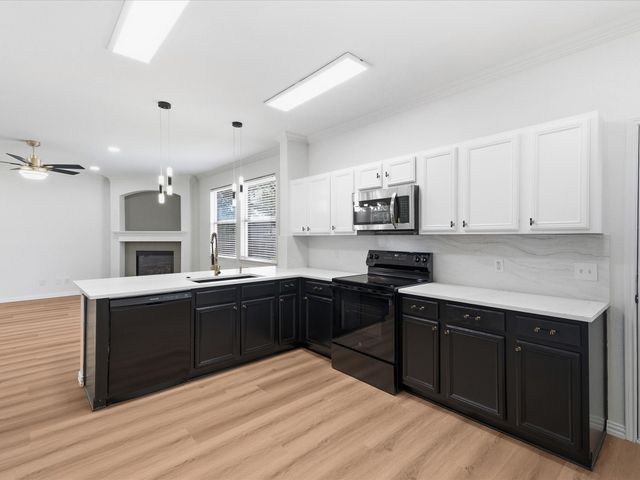 10701 Augusta Lane, Rowlett, TX 75089