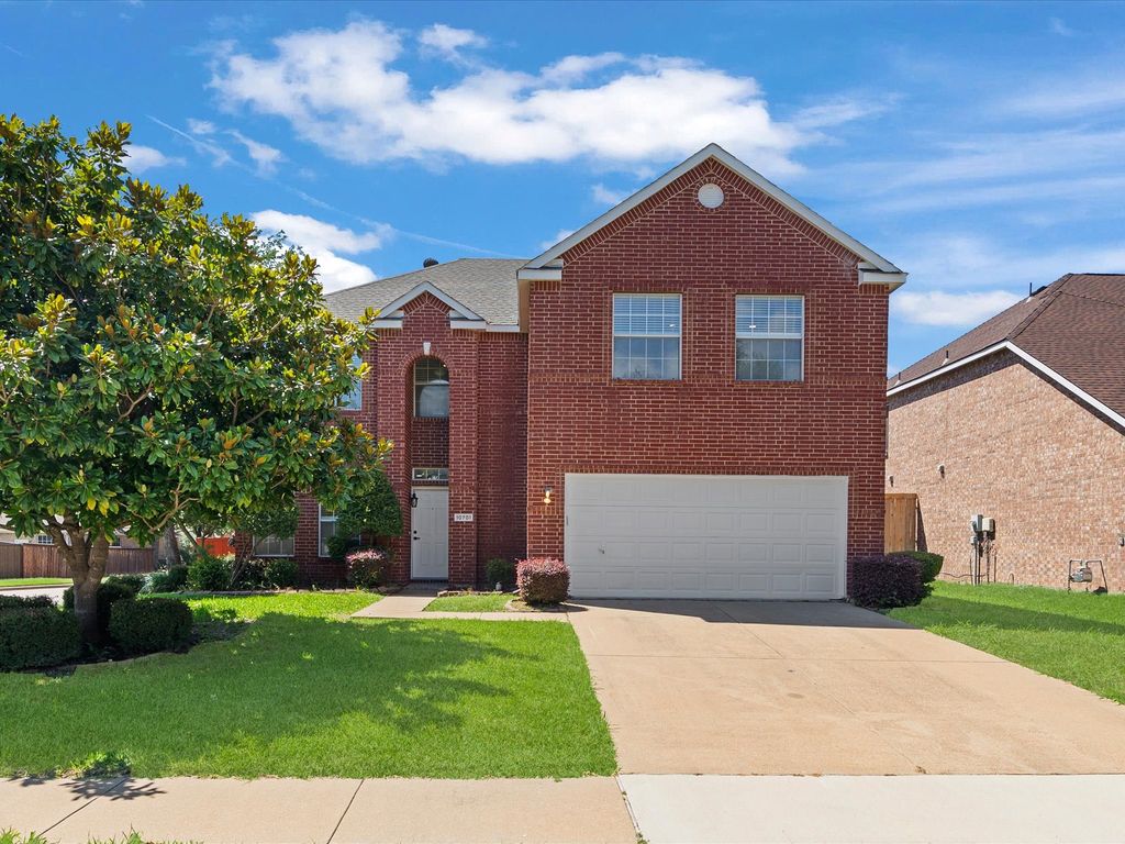 10701 Augusta Lane, Rowlett, TX 75089