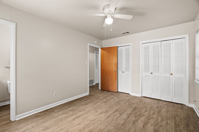 724 Chisholm Trail, Denton, TX 76209