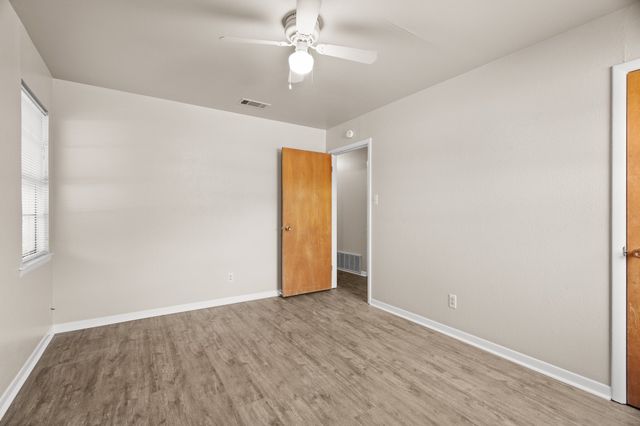 724 Chisholm Trail, Denton, TX 76209