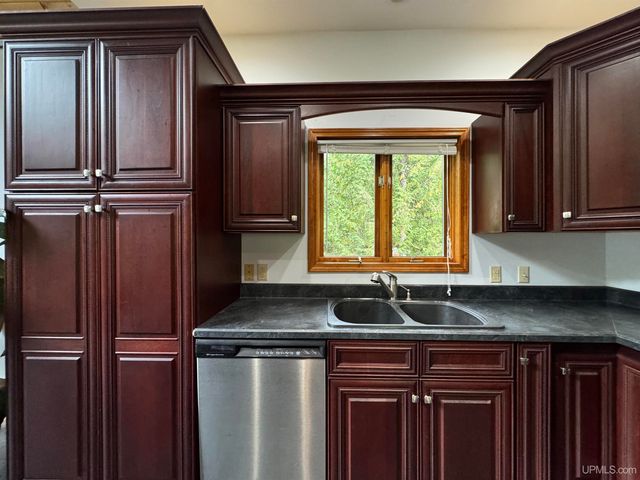 5275 Chaison 23.5 Road, Gladstone, MI 49873