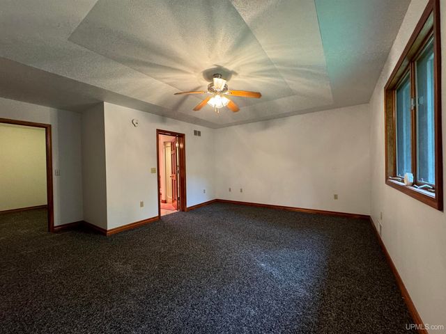 5275 Chaison 23.5 Road, Gladstone, MI 49873