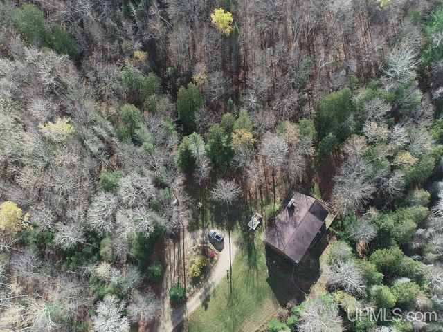 5275 Chaison 23.5 Road, Gladstone, MI 49873