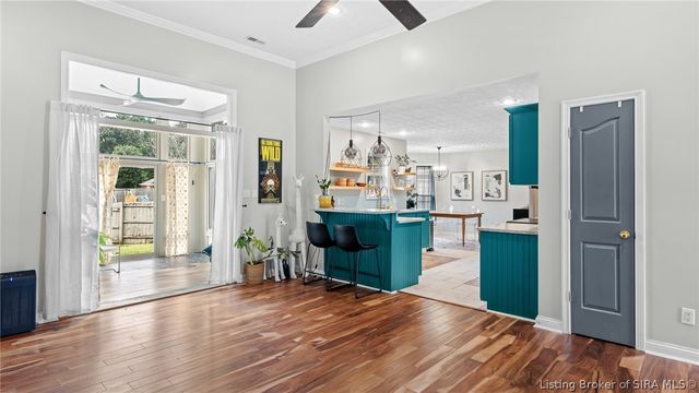 326 River Forest Parkway, Jeffersonville, IN 47130