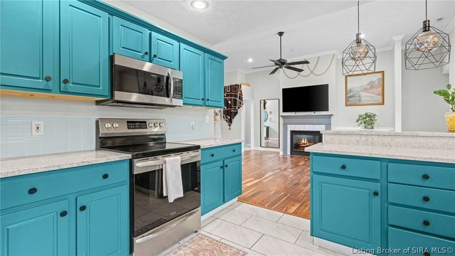 326 River Forest Parkway, Jeffersonville, IN 47130