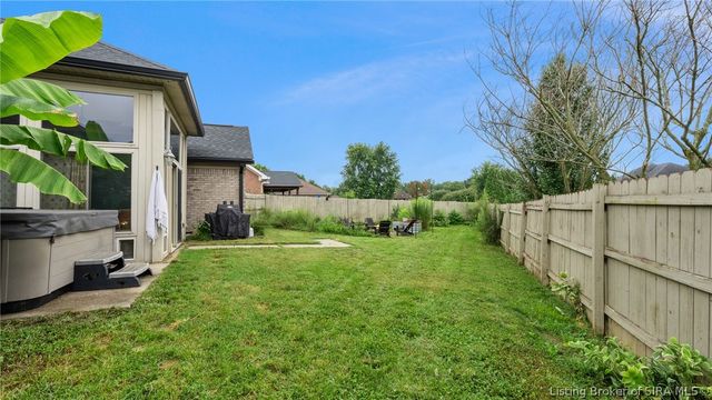 326 River Forest Parkway, Jeffersonville, IN 47130