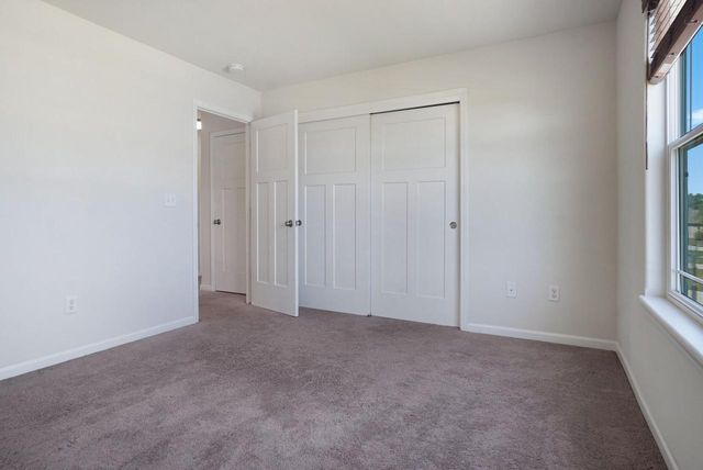 N60W13839 Weyerhaven DRIVE, Menomonee Falls, WI 53051