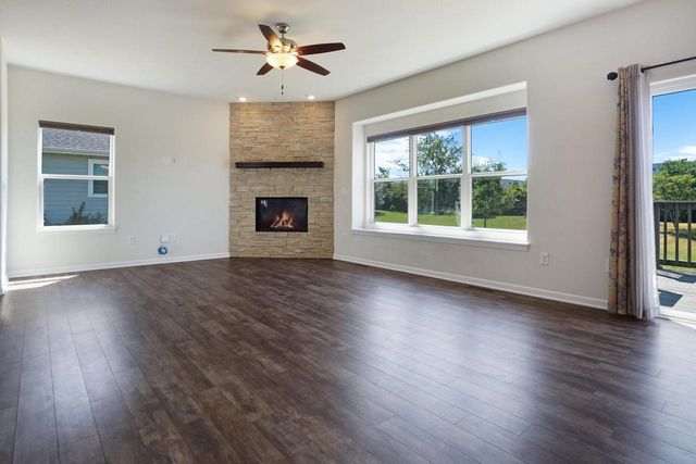 N60W13839 Weyerhaven DRIVE, Menomonee Falls, WI 53051