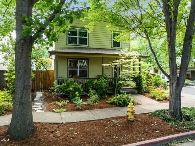 149 Graham Way, Talent, OR 97540