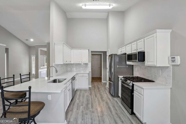 1203 Oakmont Ridge Drive, Lawrenceville, GA 30043