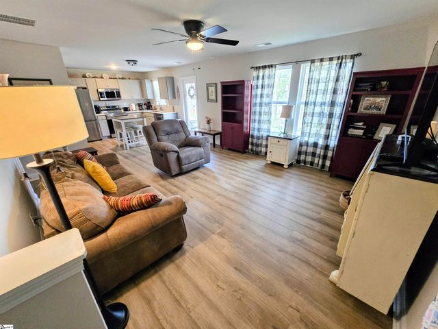 104 Forest Drive, Liberty, SC 29657