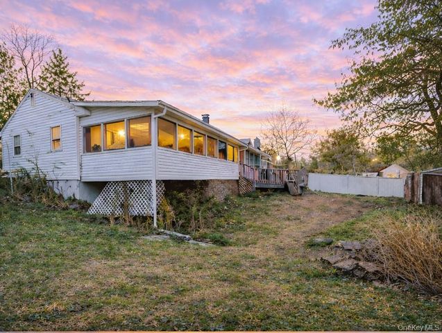 23 Westwood Drive, Newburgh, NY 12550
