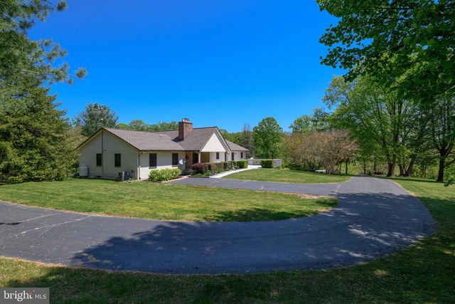 2220 CONOWINGO RD, Bel Air, MD 21015