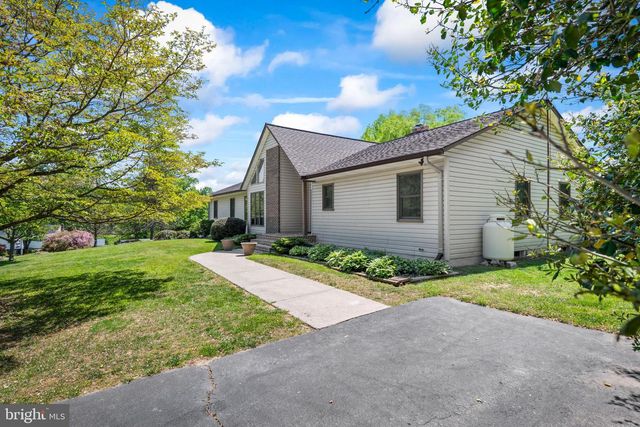 2220 CONOWINGO RD, Bel Air, MD 21015