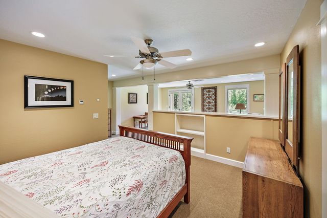 6268 Little Applegate Road, Jacksonville, OR 97530
