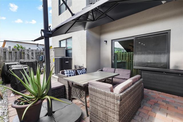 7805 NW 104th Ave 6, Doral, FL 33178