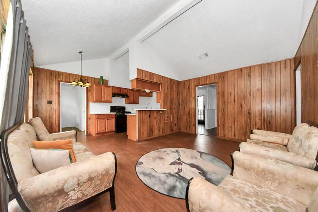 1716 Carver Avenue, Richmond, TX 77469