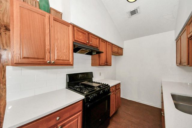 1716 Carver Avenue, Richmond, TX 77469