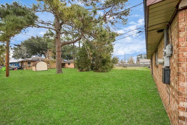 1716 Carver Avenue, Richmond, TX 77469