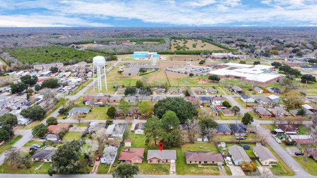1716 Carver Avenue, Richmond, TX 77469