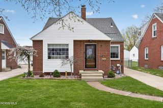 2547 Castleton Avenue, Toledo, OH 43613