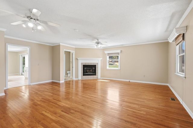 436 Cane Creek Landing Road, Seneca, SC 29672