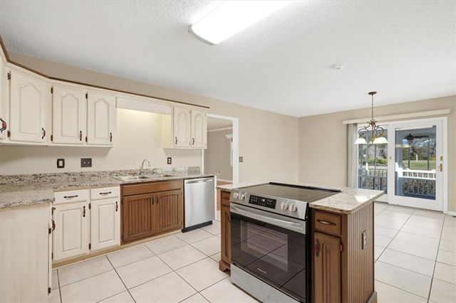 436 Cane Creek Landing Road, Seneca, SC 29672