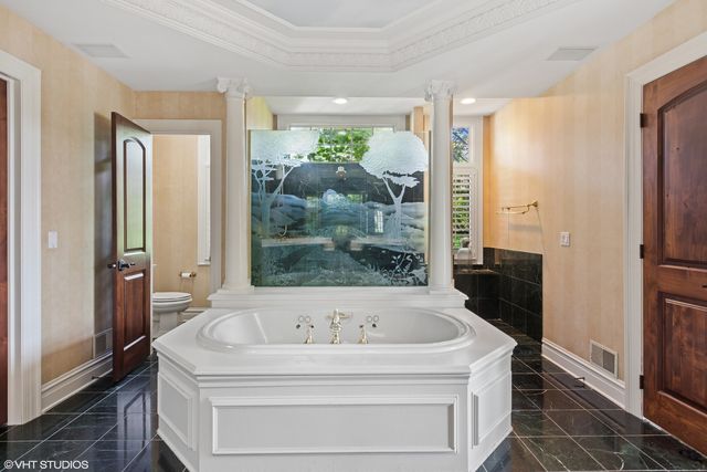 5N195 Dover Hill Road, St. Charles, IL 60175