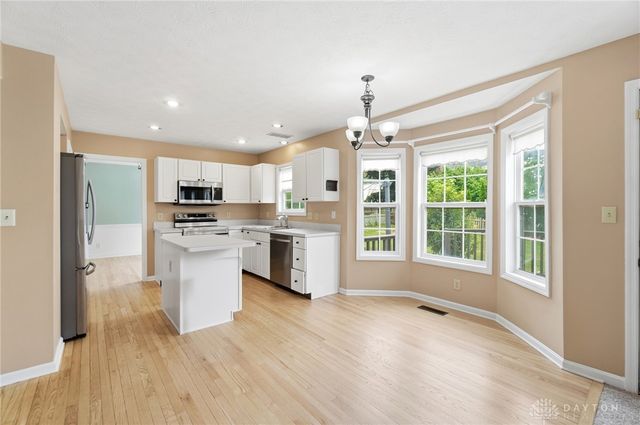 25 Huntley Court, Springboro, OH 45066