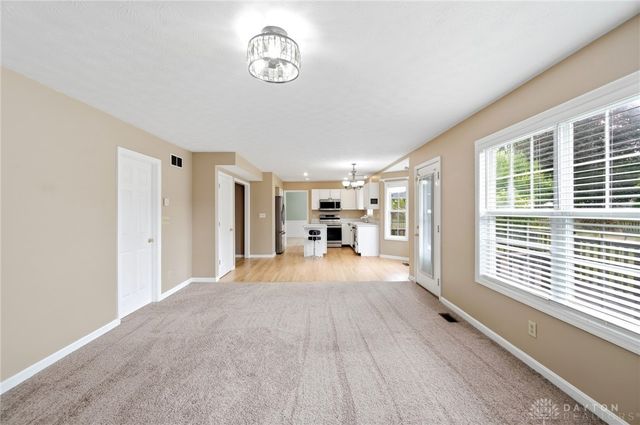 25 Huntley Court, Springboro, OH 45066