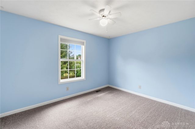 25 Huntley Court, Springboro, OH 45066