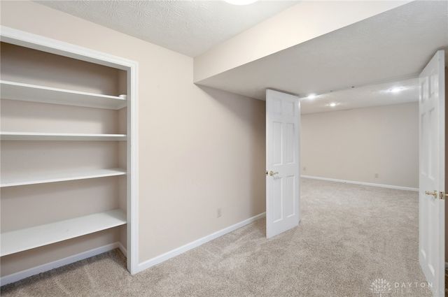 25 Huntley Court, Springboro, OH 45066